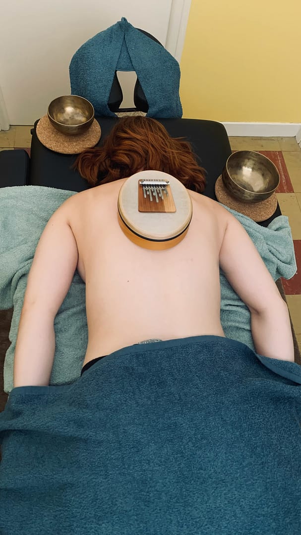 Sansula et Bols Tibétains